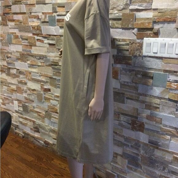 FEAR OF GOD ESSENTIALS T-Shirt Dress - Picture 2 of 10